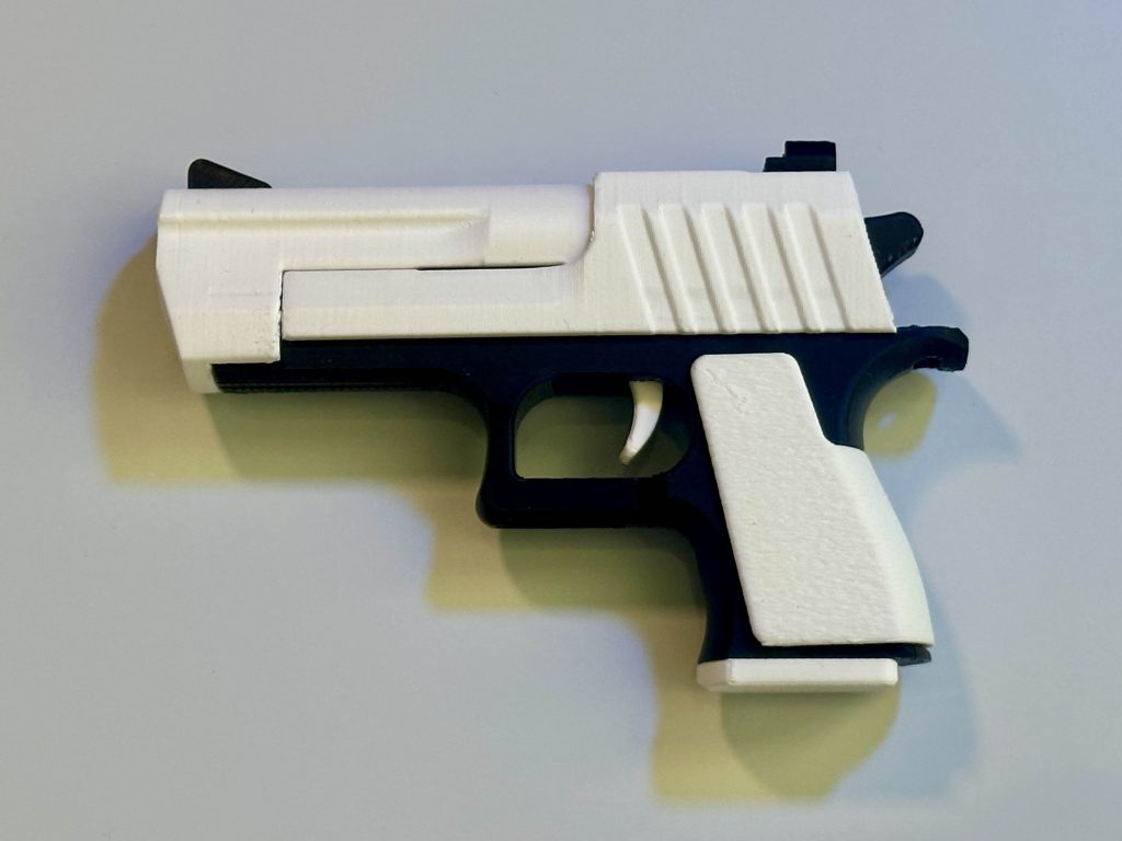 Réplique Desert Eagle — Pistolet fidget 3D